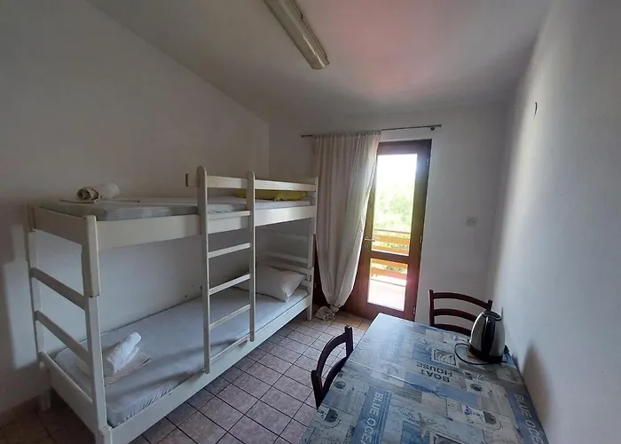 Iva 50m From Apartamento Pag Town